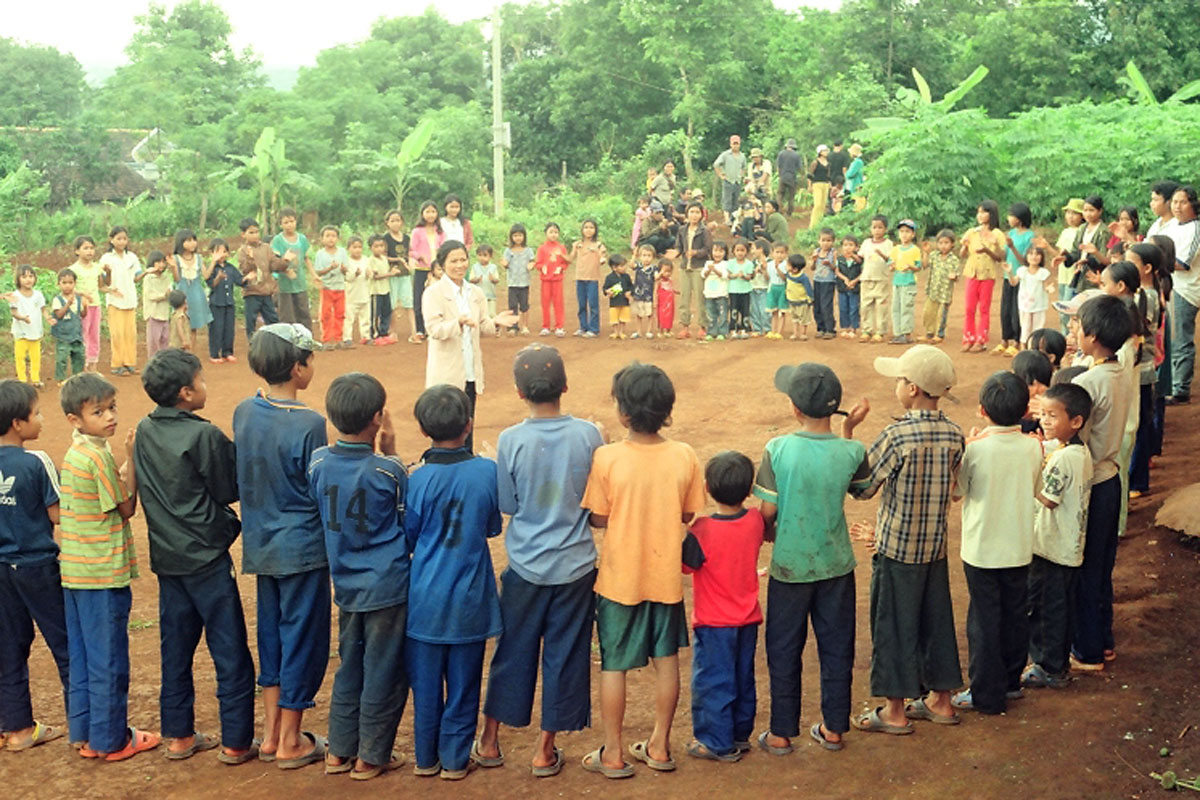 ສ້າງການລະໂອກາດພັດທະນາຄວາມສະເໝີພາບໃຫ້ແກ້ເດັກທຸກຍາກ ແລະ ເດັກນ້ອຍຊາວເຜົ່າສ່ວນໜ້ອຍ